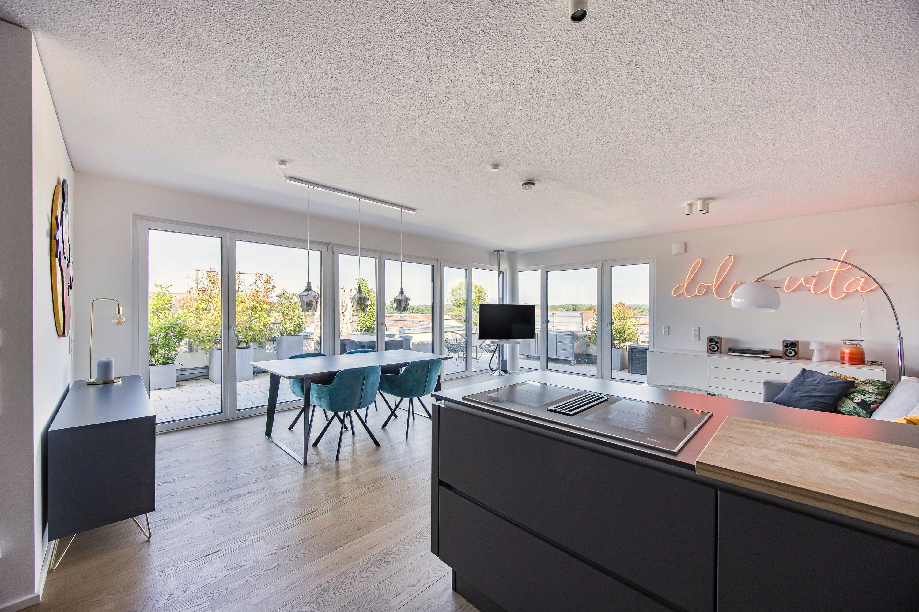 Exklusives Penthouse mit großzügiger Südwest-Dachterrasse