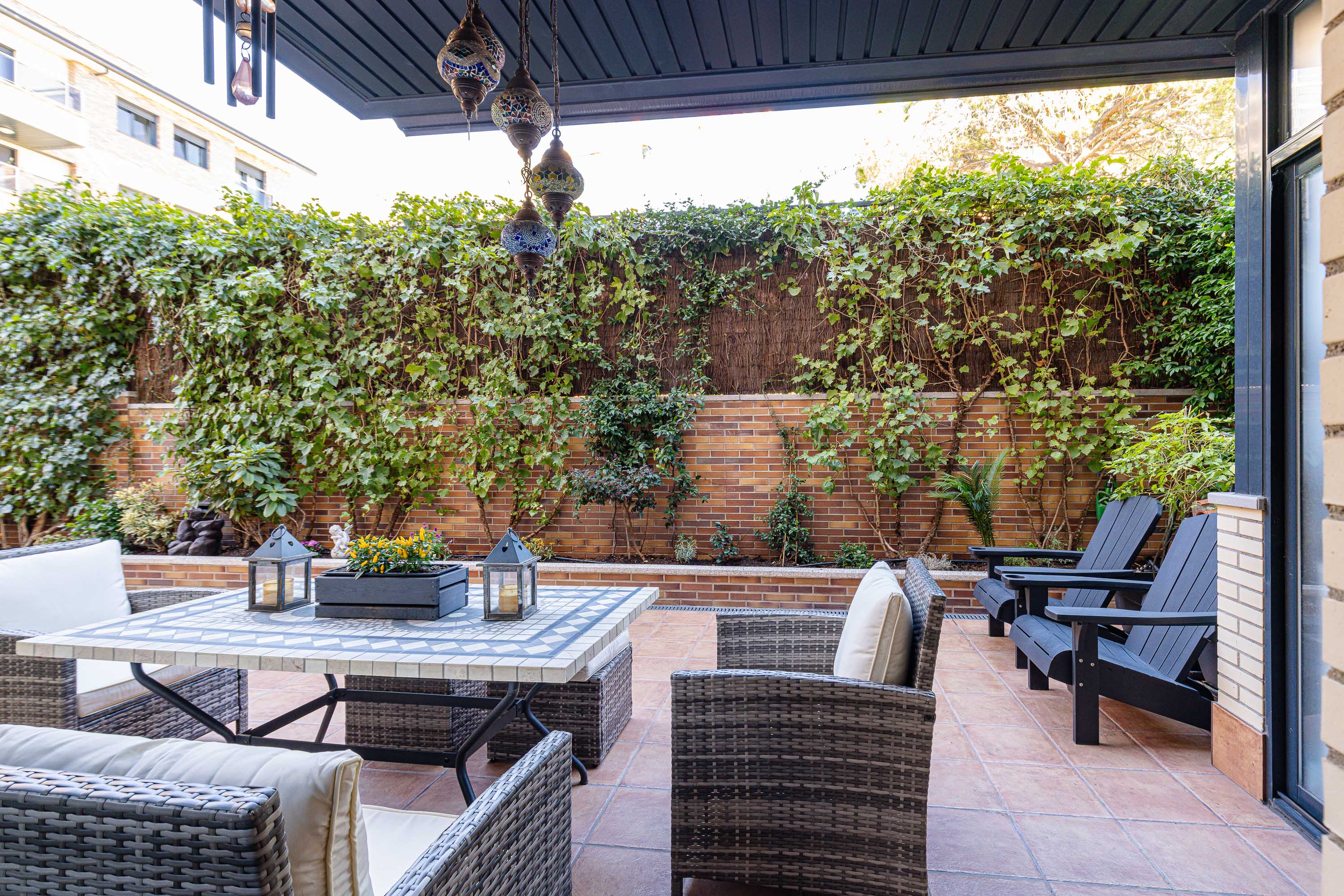 Cozy Garden-Level Apartment in Monte del Pilar