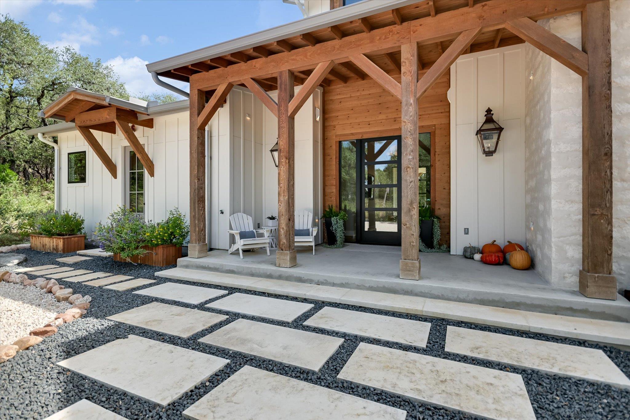 Private 5+ Acre Hill Country Retreat with Stunning Views