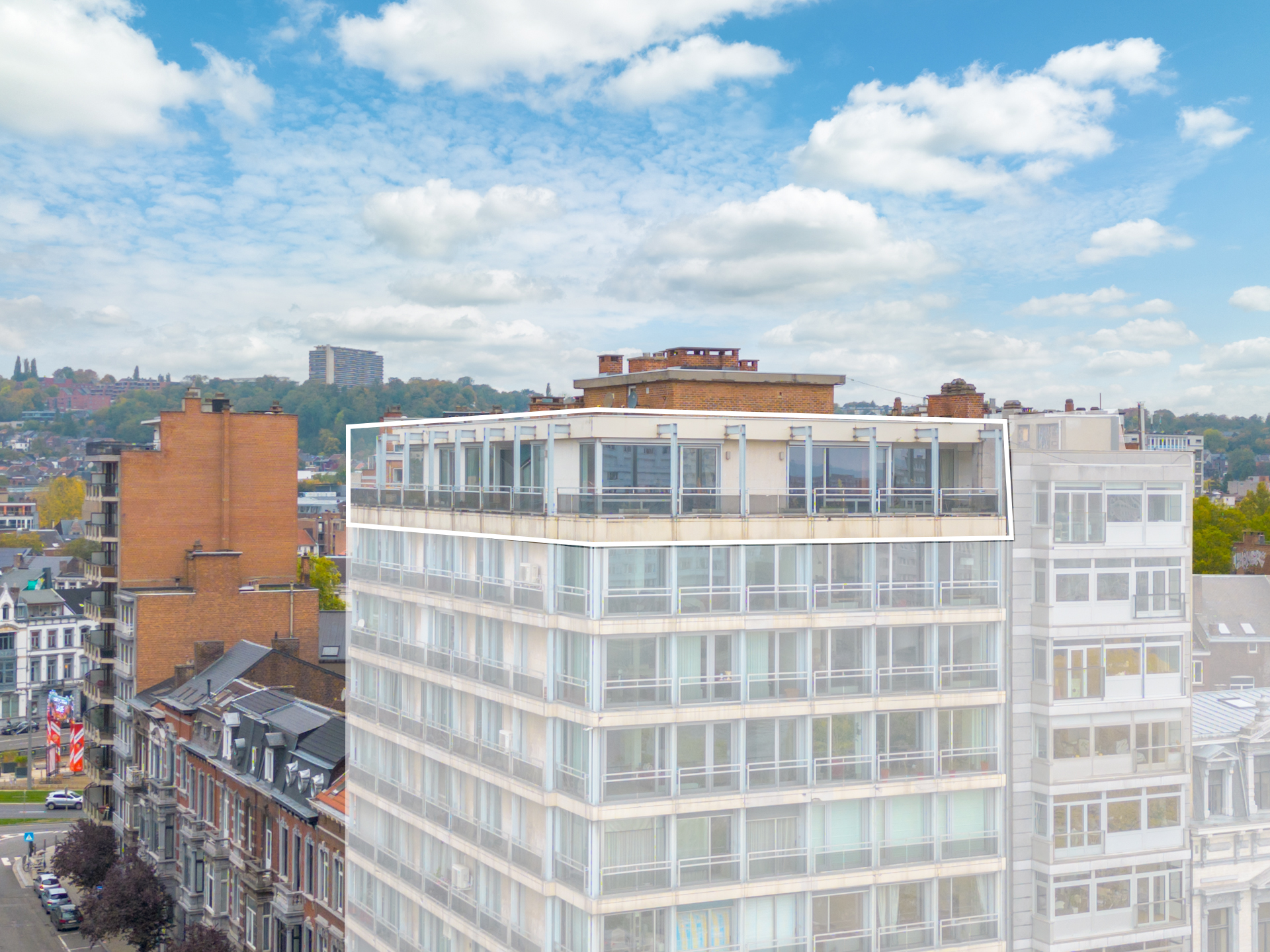 Exceptional penthouse with panoramic view of Liège