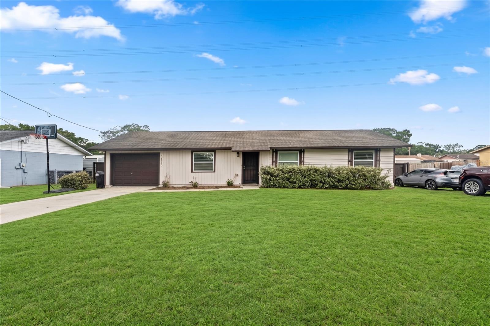 Beautifully updated Ocala family home