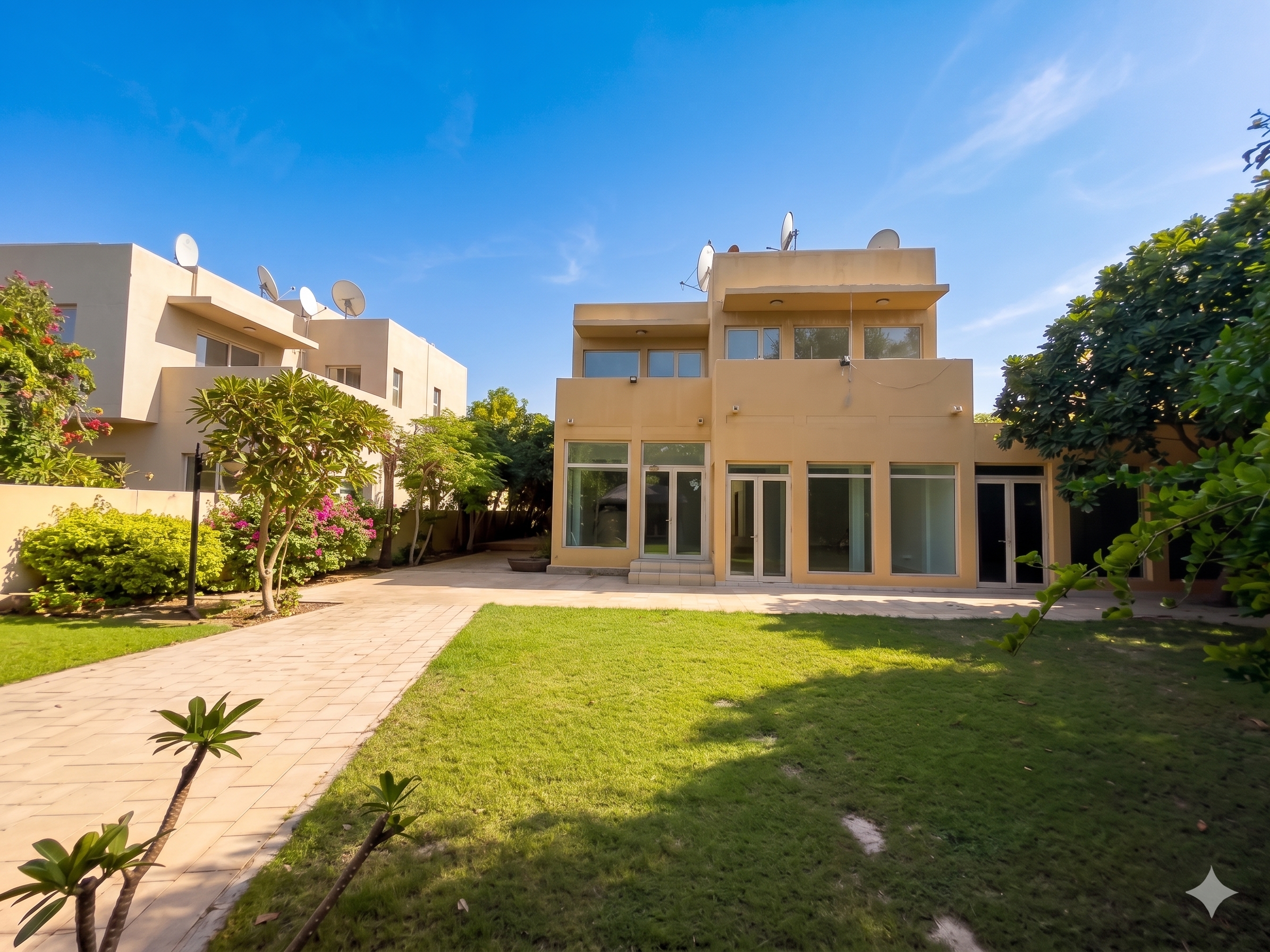 Spacious Garden | Greenbelt | Extended BUA