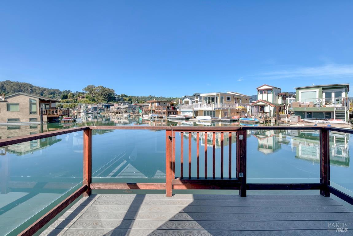 Experience the ultimate waterfront lifestyle