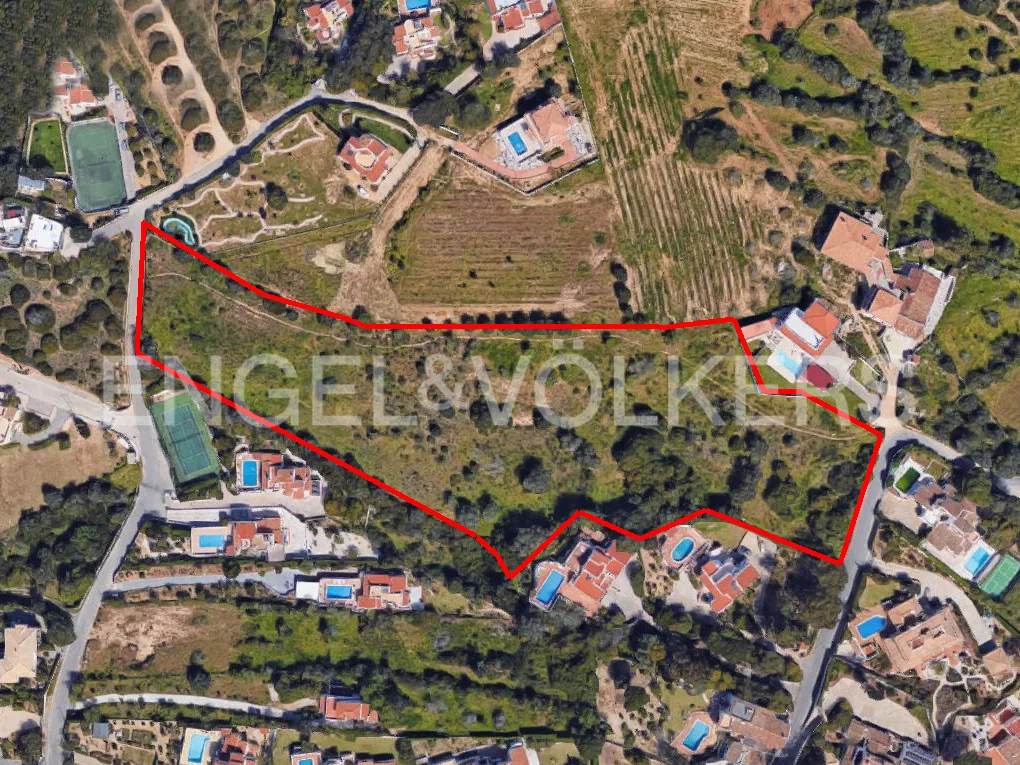 Investment opportunity in Carvoeiro!