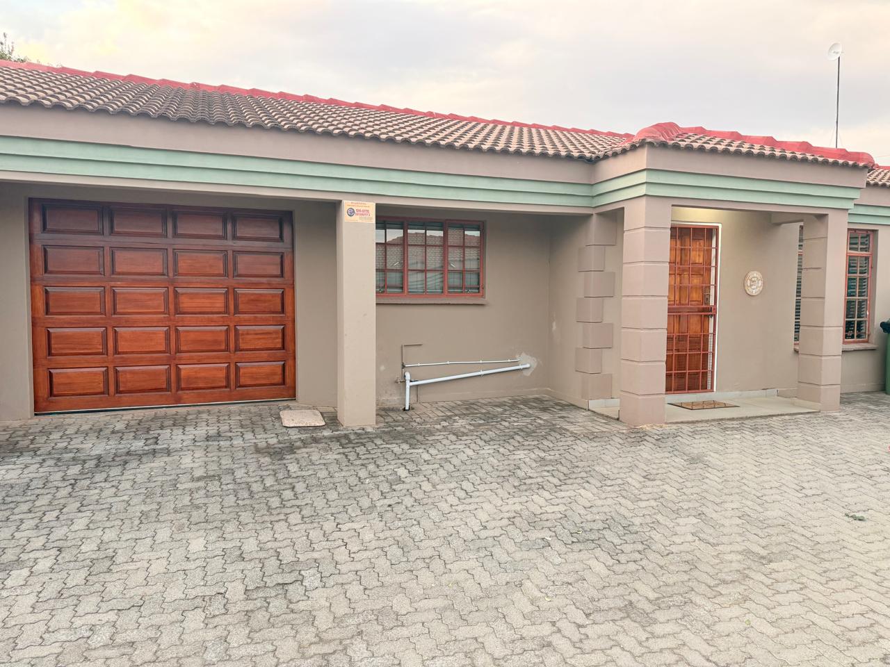 Townhouse in one of Potchefstroom's most prestigious neighborhoods