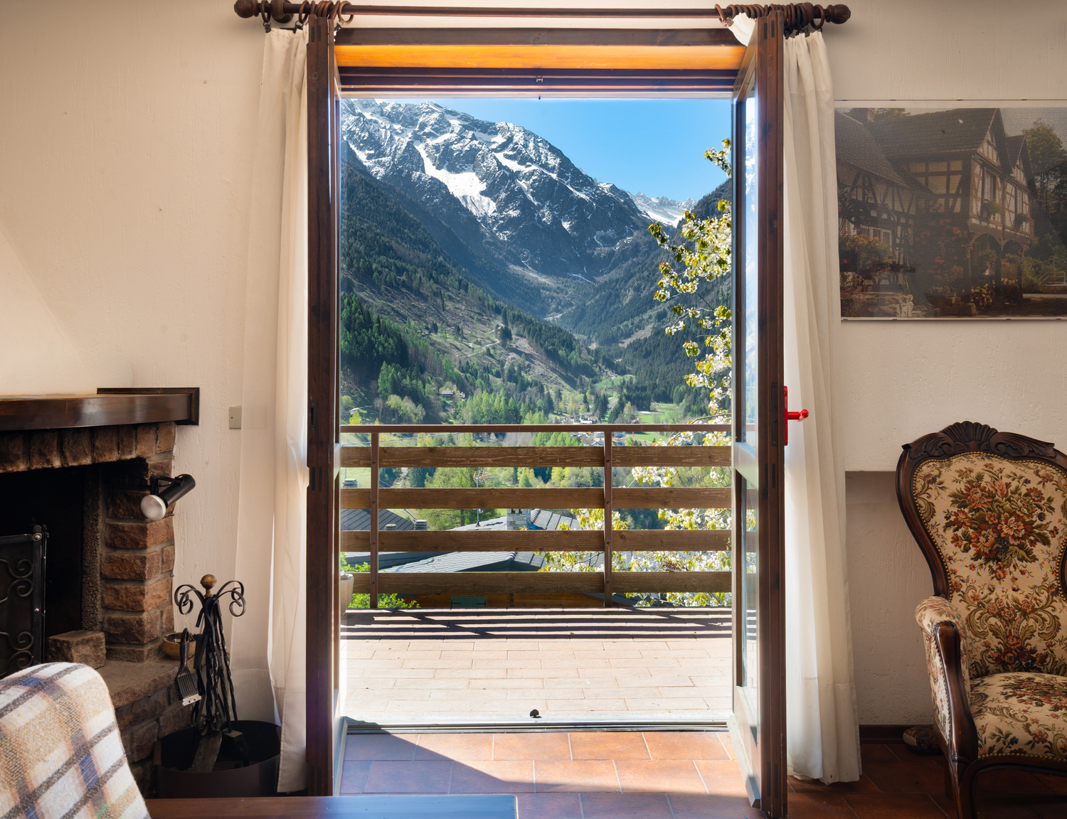 Villa in panoramic location