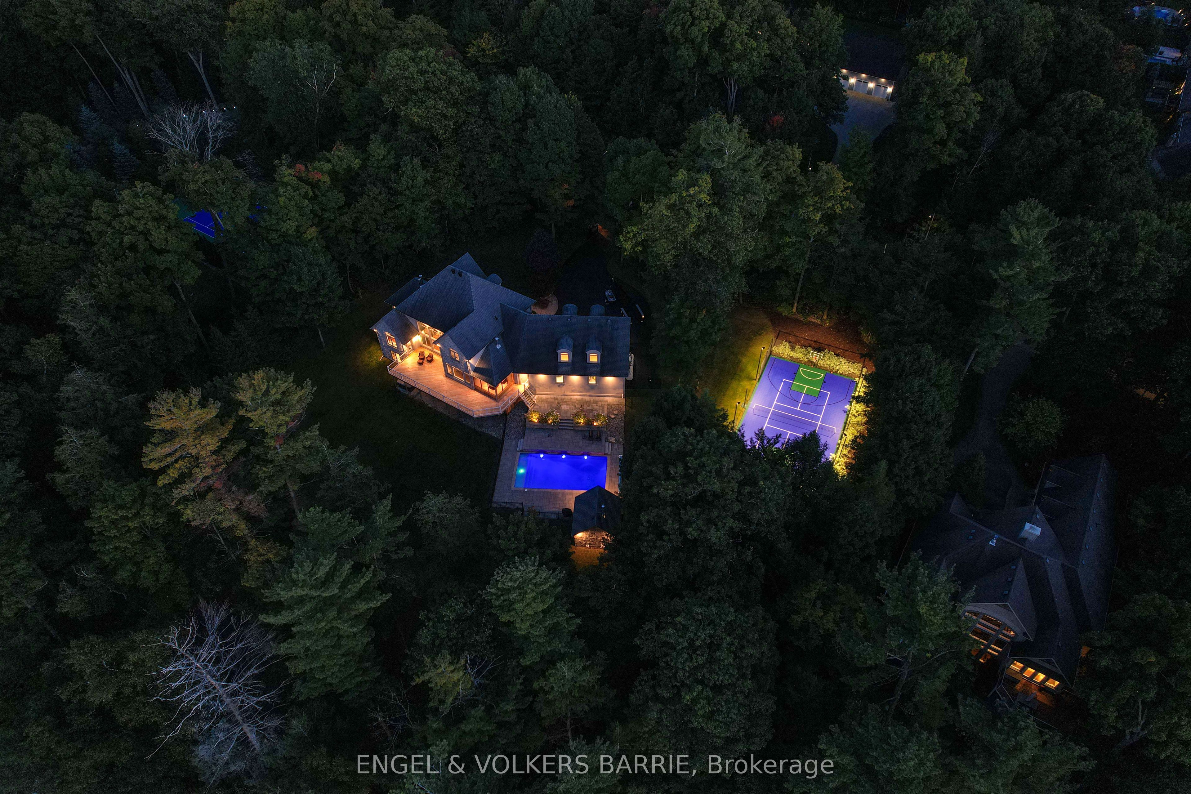 Waterfront Estate on Lake Simcoe