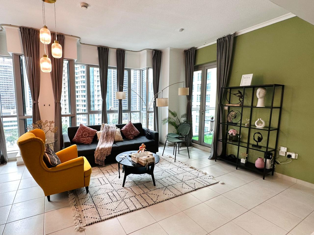 Fully Furnished | Mid Floor | Bright Unit