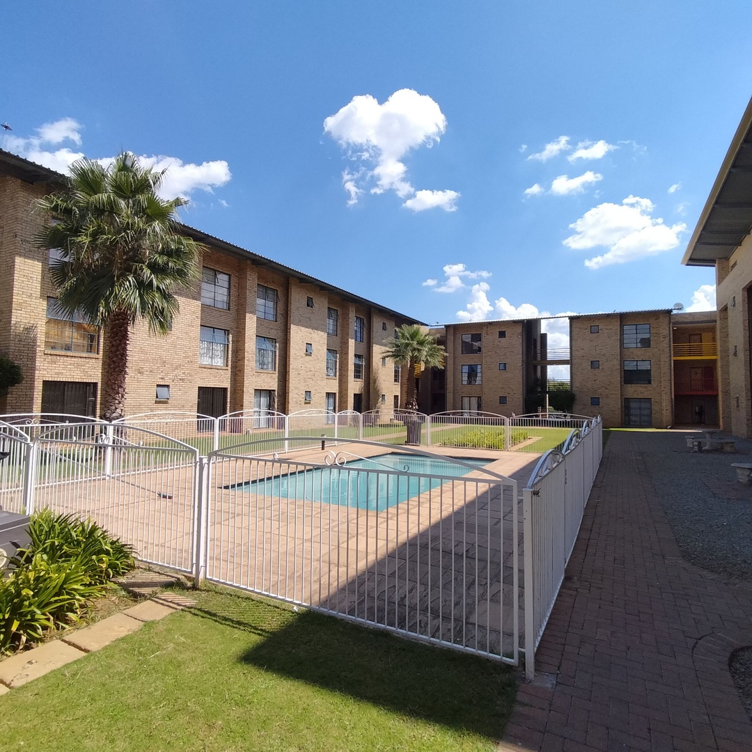 Spacious Two Bedroom Apartment