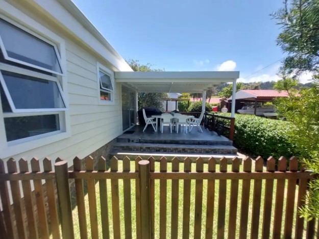 650 m from the beach – 3-Bedroom Home in The Dunes