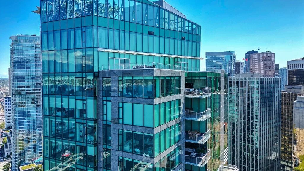 Stunning Views in Downtown's Flagship Luxury Tower