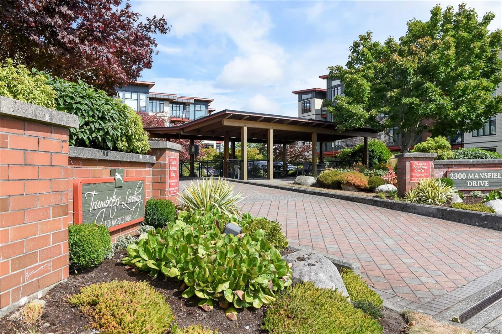 A comfortable home in a convenient and picturesque setting.