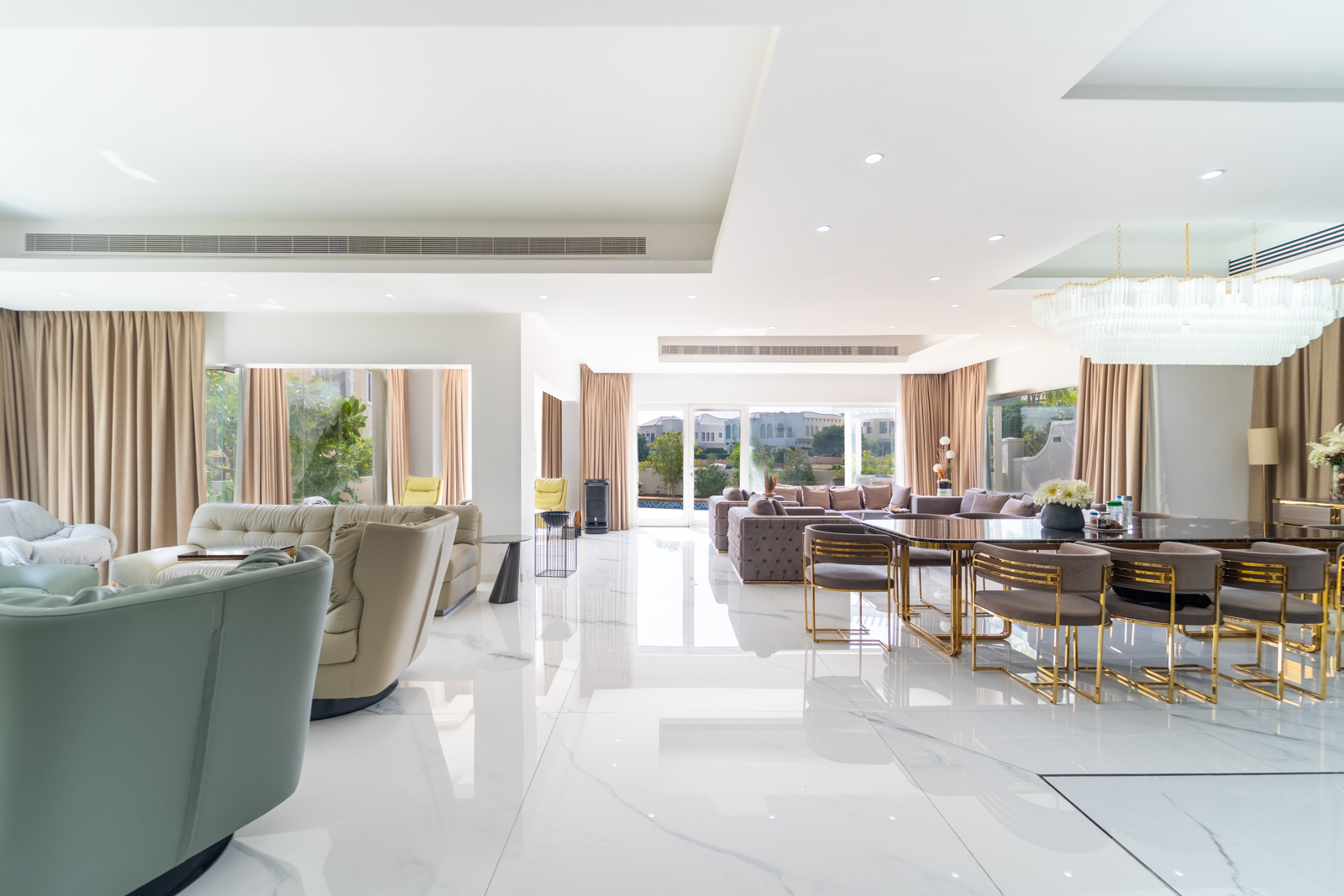 Upgraded Villa | Lake View | Large Plot