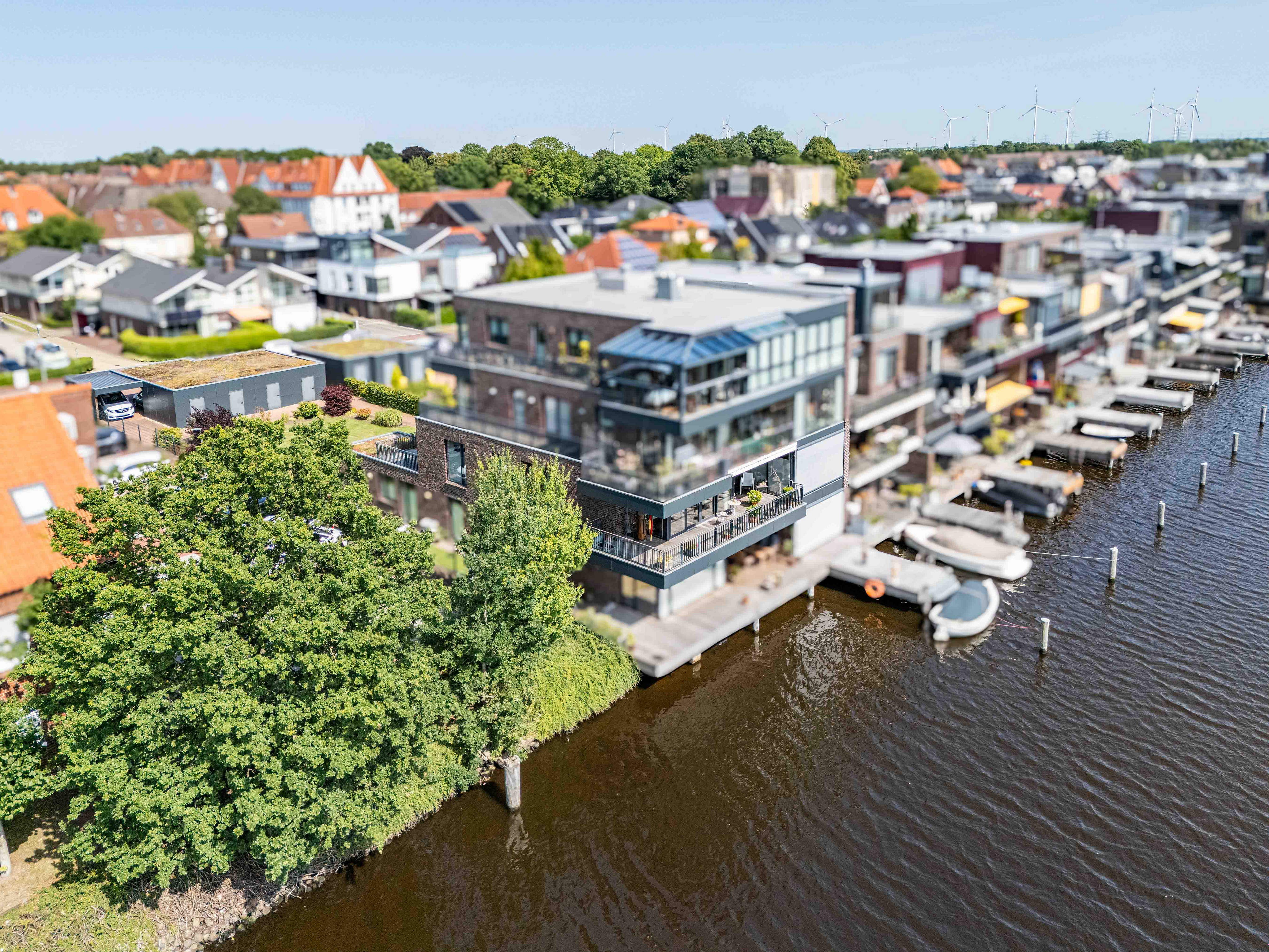 Großzügige Eigentumswohnung am Neuen Delft - Exklusivität mit Wasserblick!