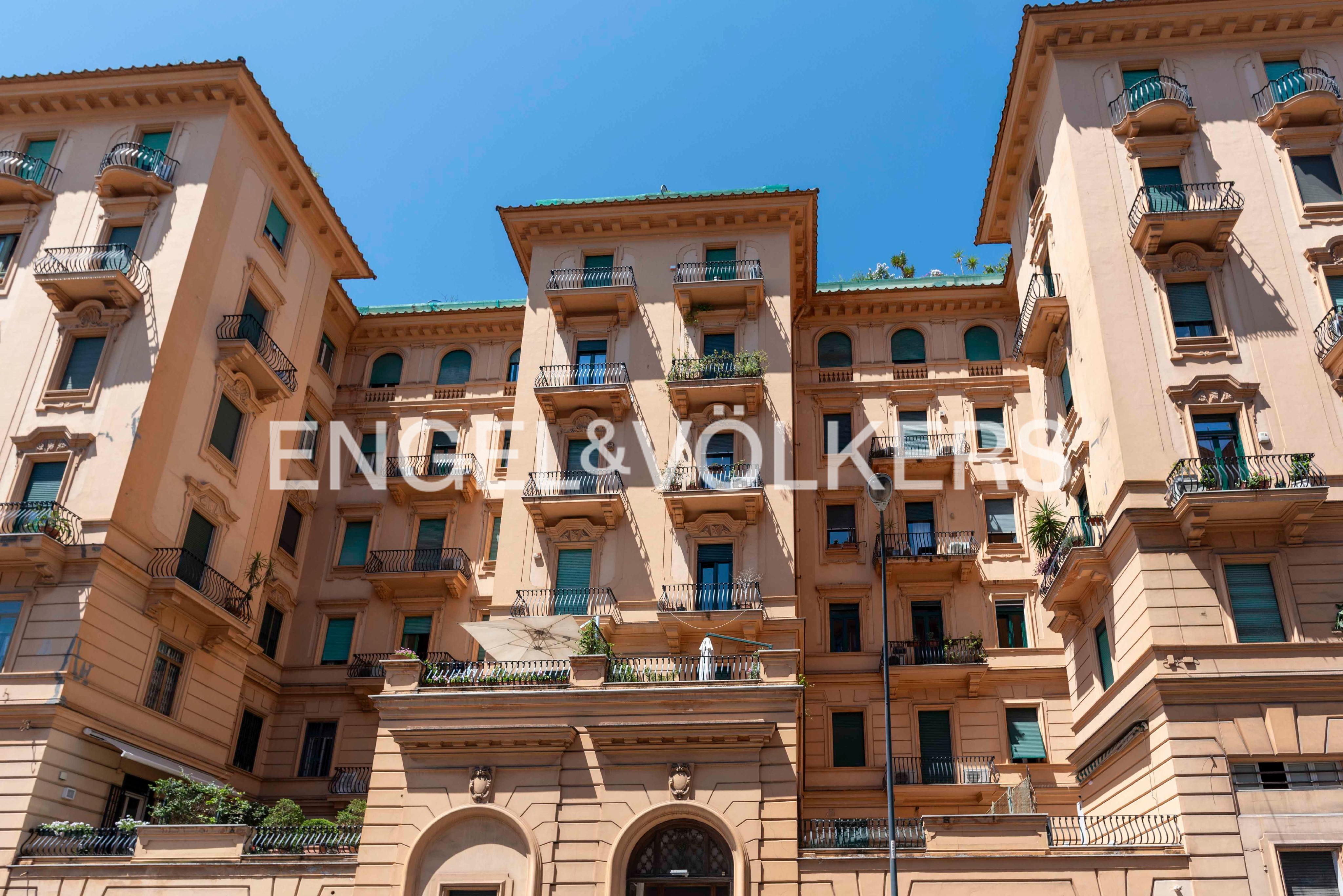 Modern Comfort in a Historic Building