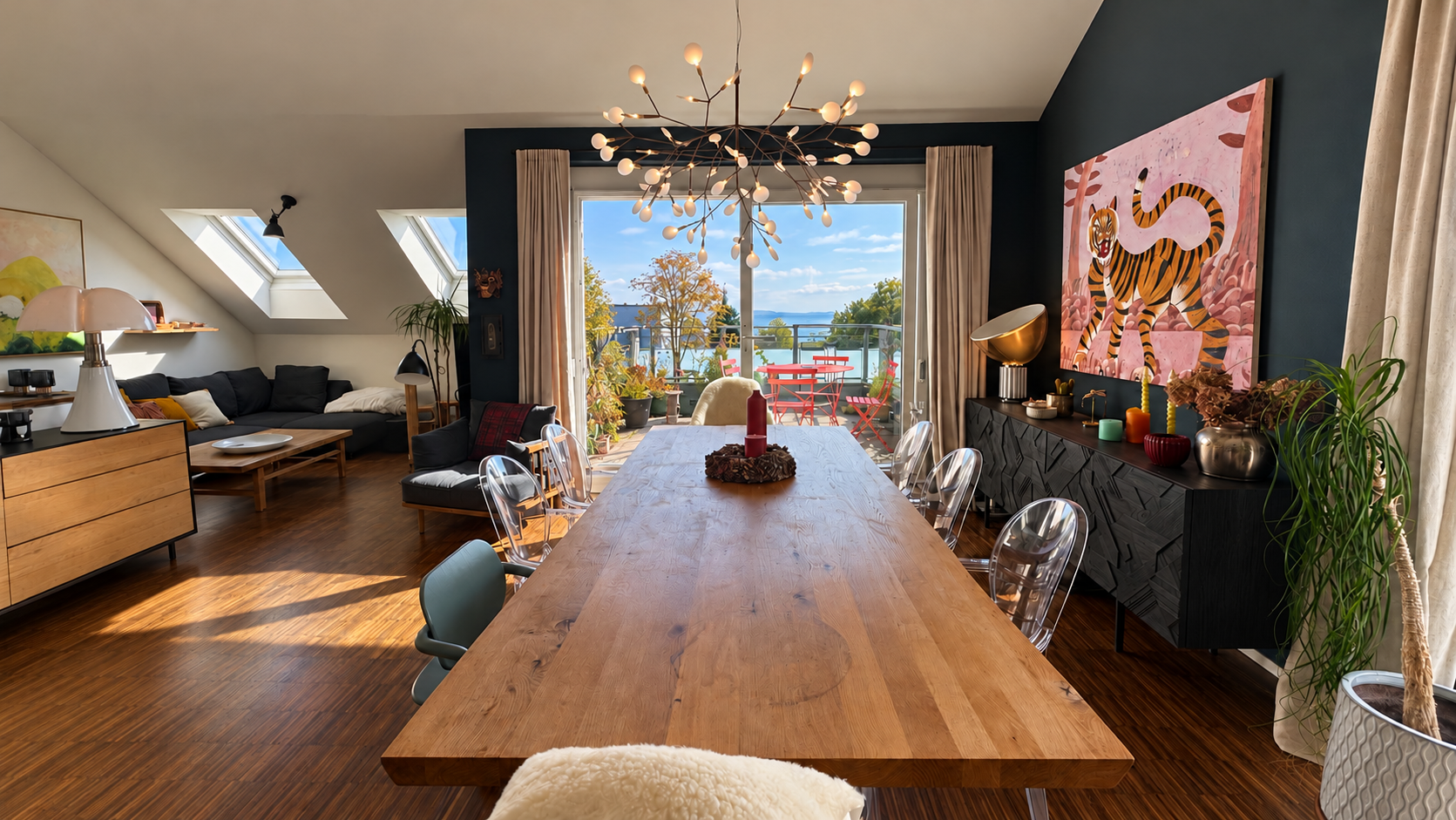 See. Berge. Zuhause. – Eine besondere Maisonette mit Panoramablick