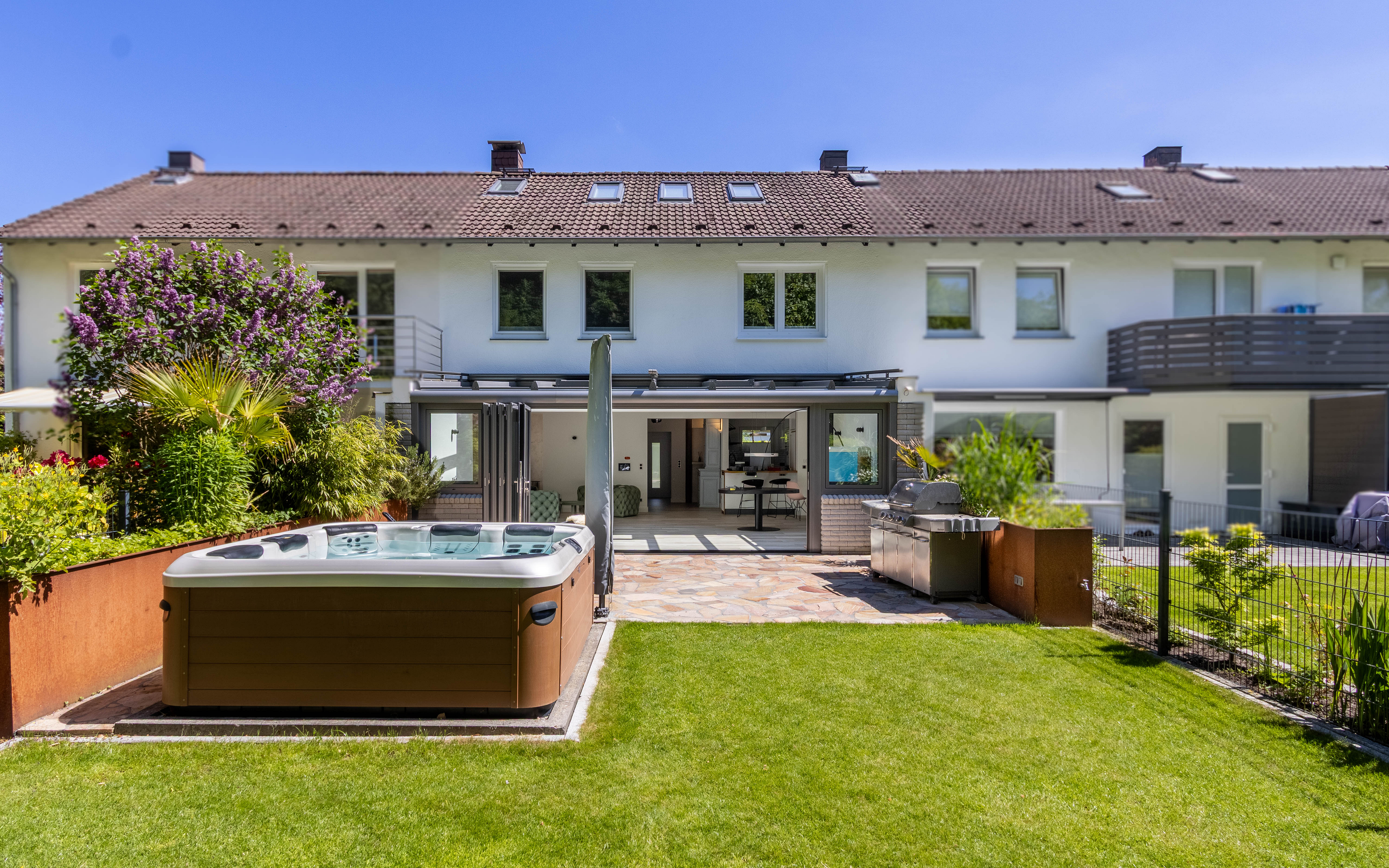 Wohnen am Waldrand – hochwertig modernisiert