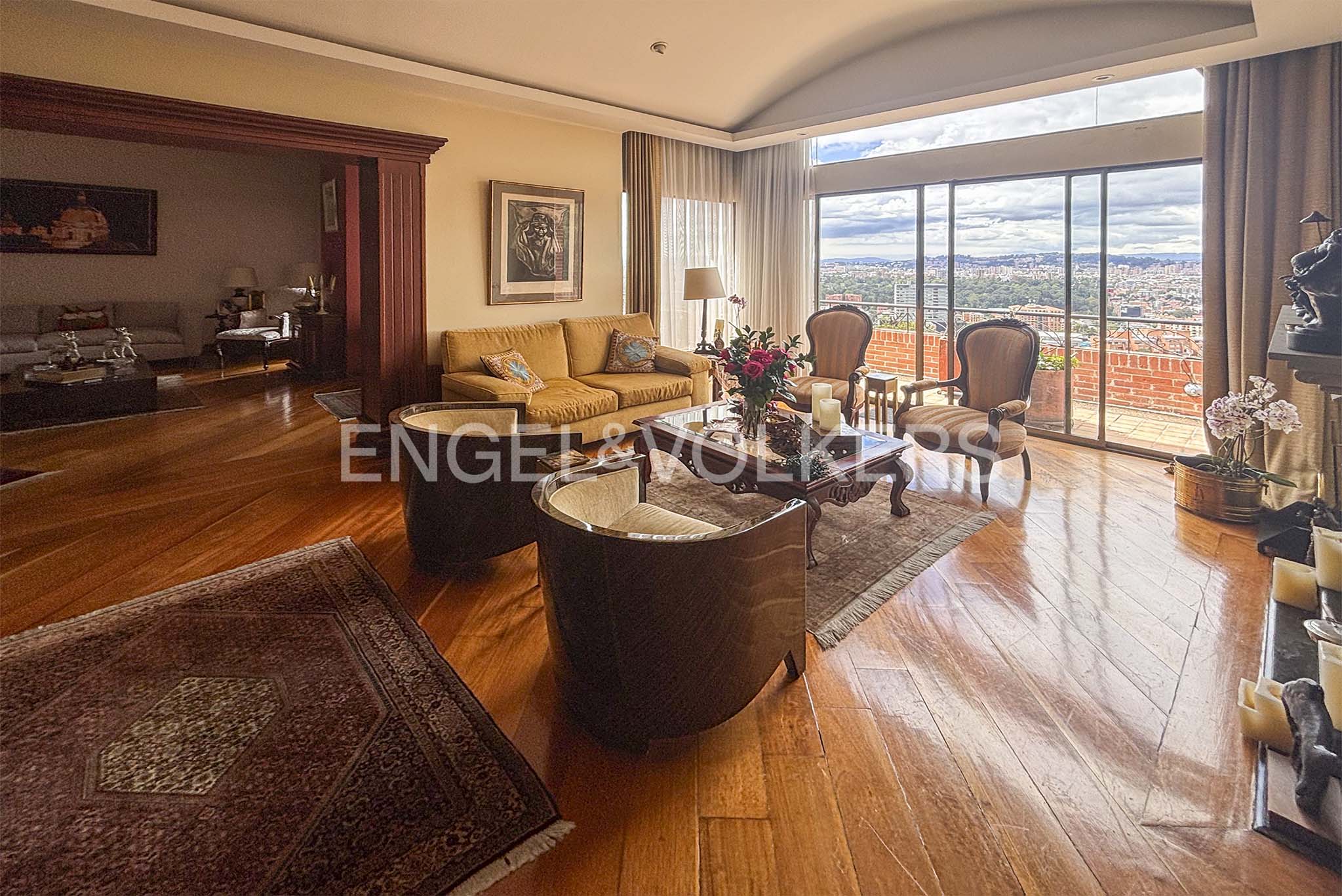 Apartamento con vista para venta en Bosque Medina