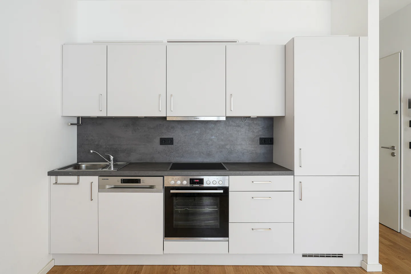 Parknah, stilvoll & bezugsfertig: Erstklassiges Design-Wohnen im Herzen von Mitte - Photo 5