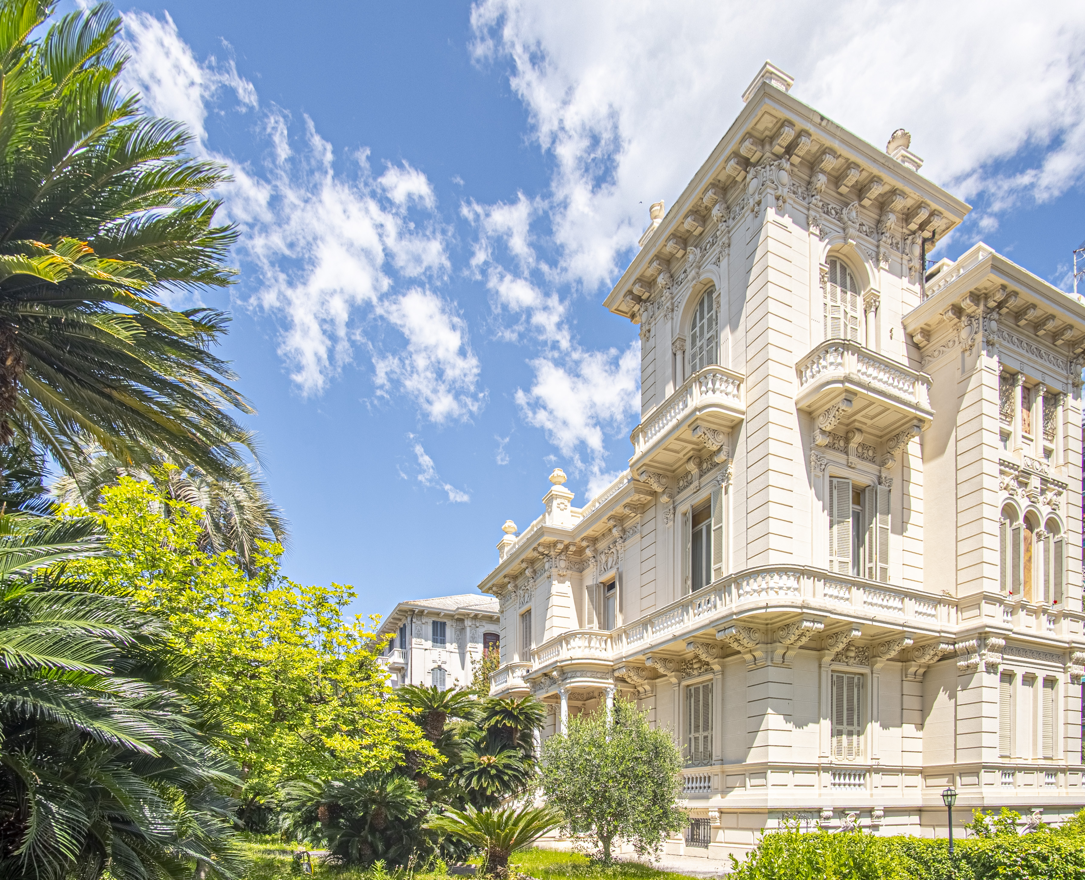 Timeless elegance in the heart of Chiavari