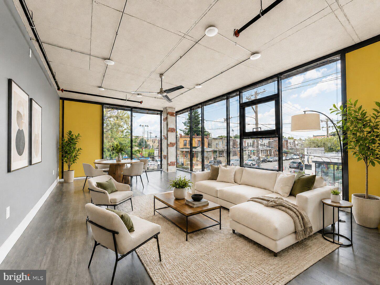 Stylish Apartment Near Transit with One Month Free