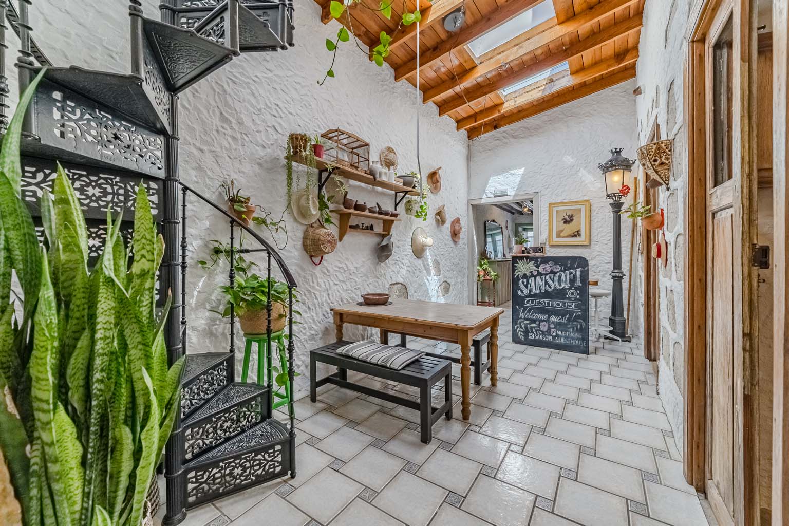 Charming house with sea view