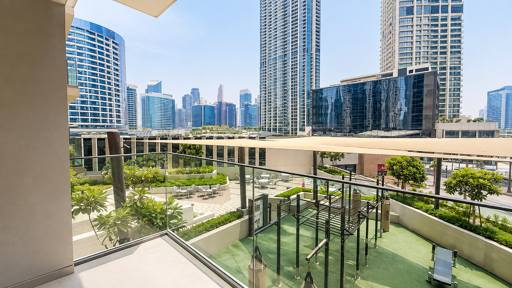 Community View | Low Floor | Great Value