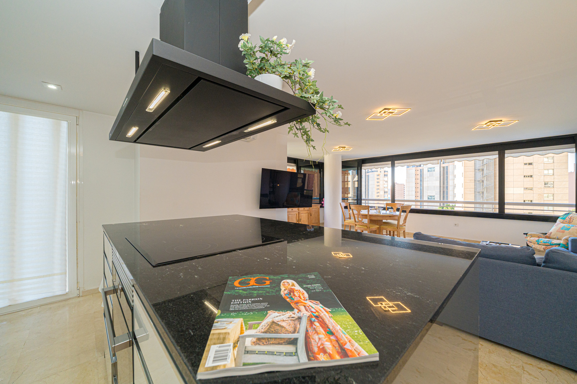 Bright and beautiful apartment in a residential complex with swimming pools, a home to enjoy
