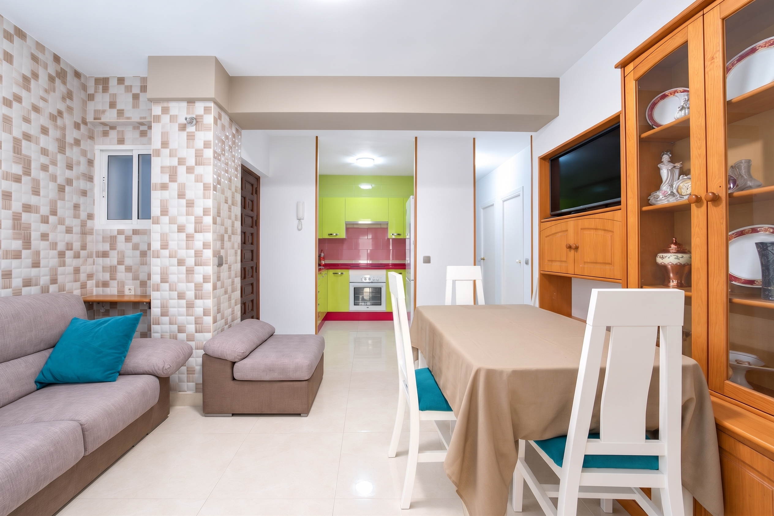 Dreizimmerwohnung mit Terrasse im Yachthafen von Fuengirola
