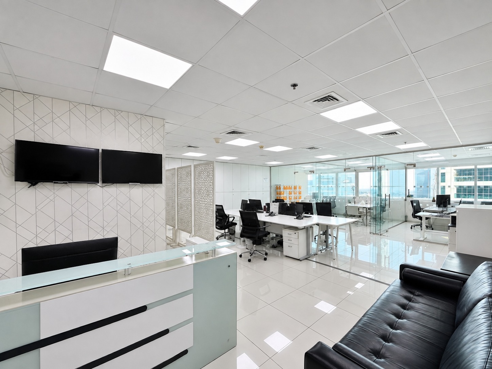 High Floor Furnished | SZR & Lake View | Ready
