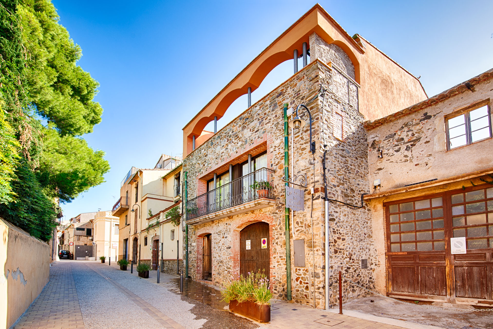 Charm, spaciousness and authenticity in a magnificent rural holiday home