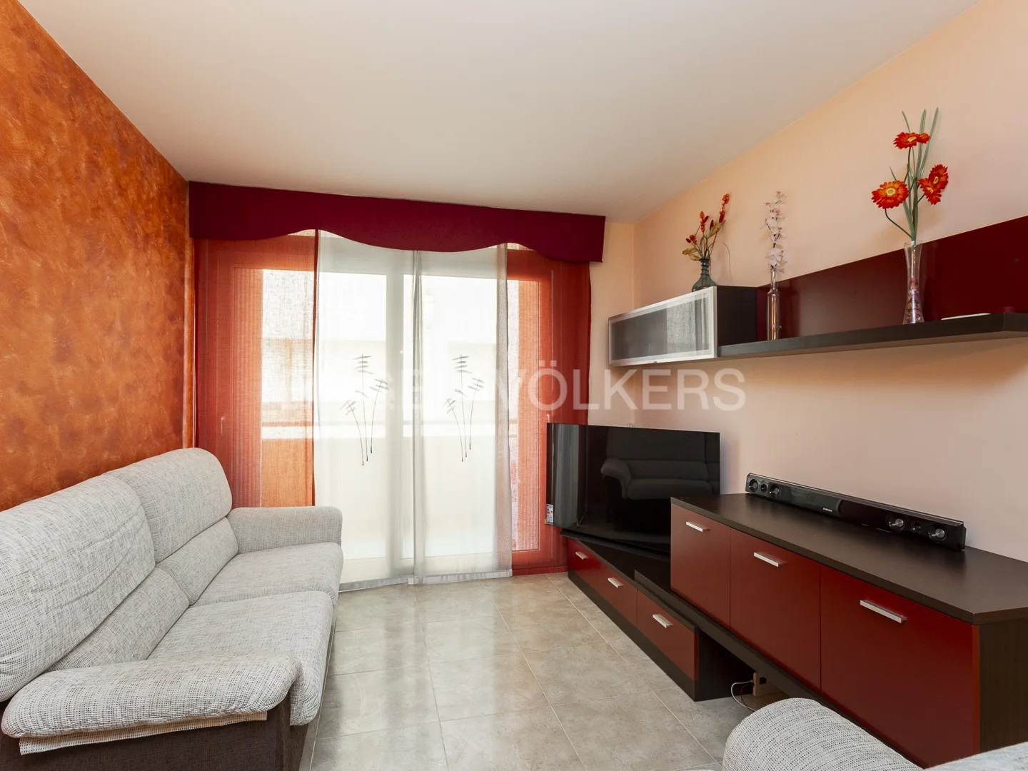 Flat with lift and parking in Avinyó Nou