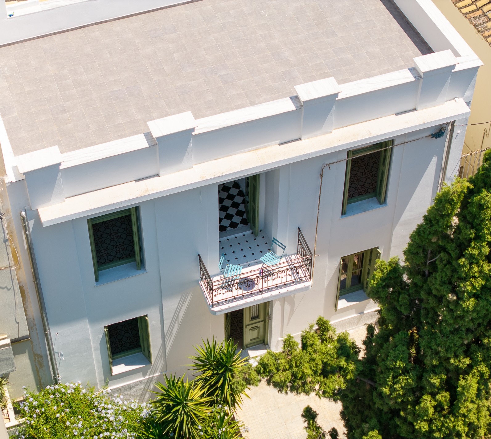Listed residence in Neapoli featuring private courtyard & rooftop terrace with sea views