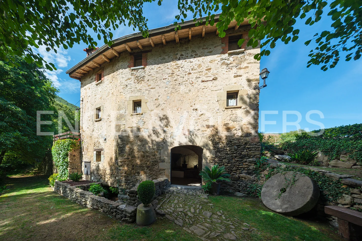 Ancient mill with unique charm in the Garrotxa