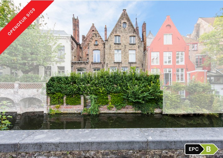 Luxurious, spacious townhouse on Bruges’ canals in the heart of Bruges