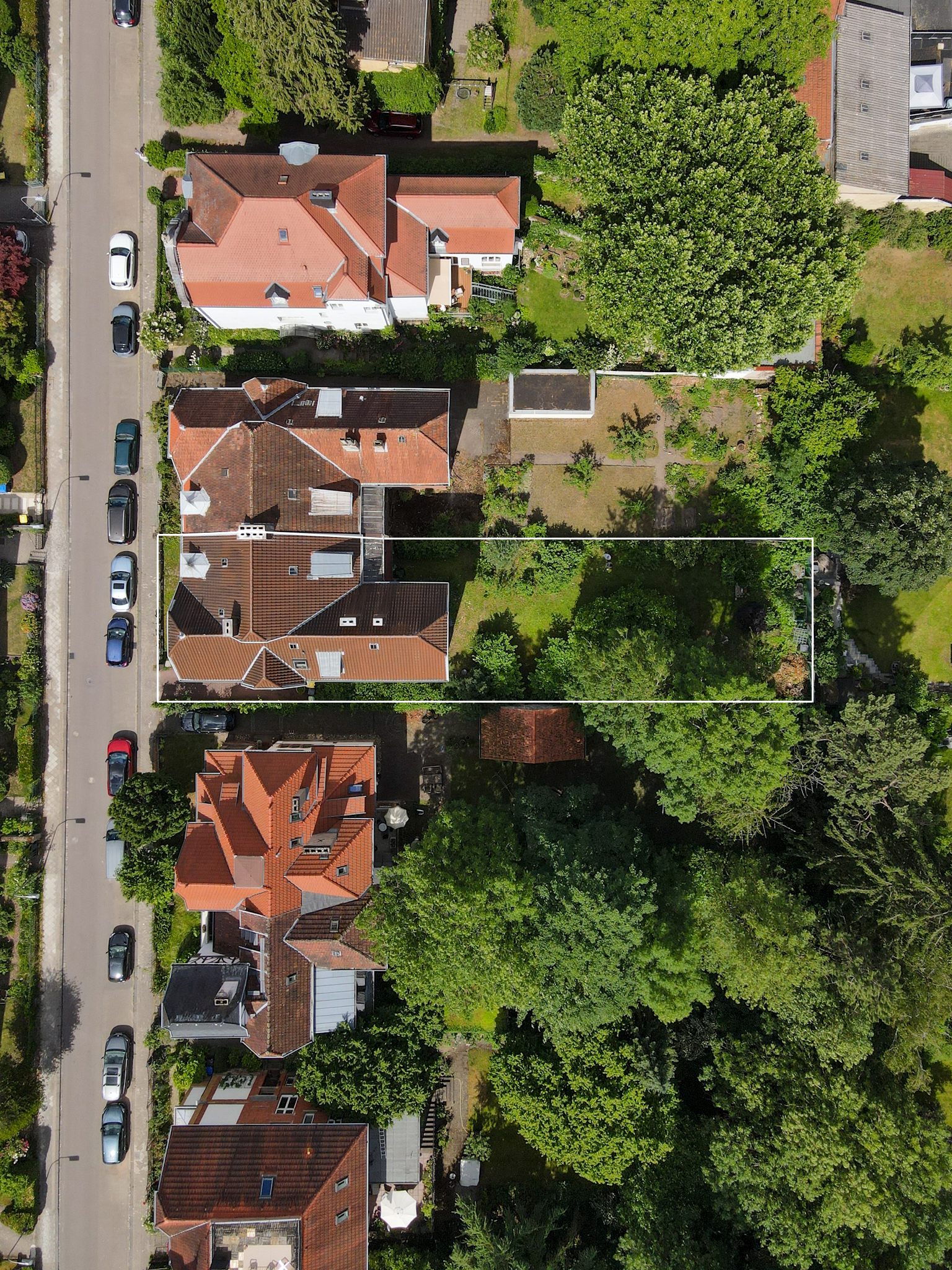 Investition in Bestlage – Dreifamilienhaus im Villenviertel von St. Arnual!