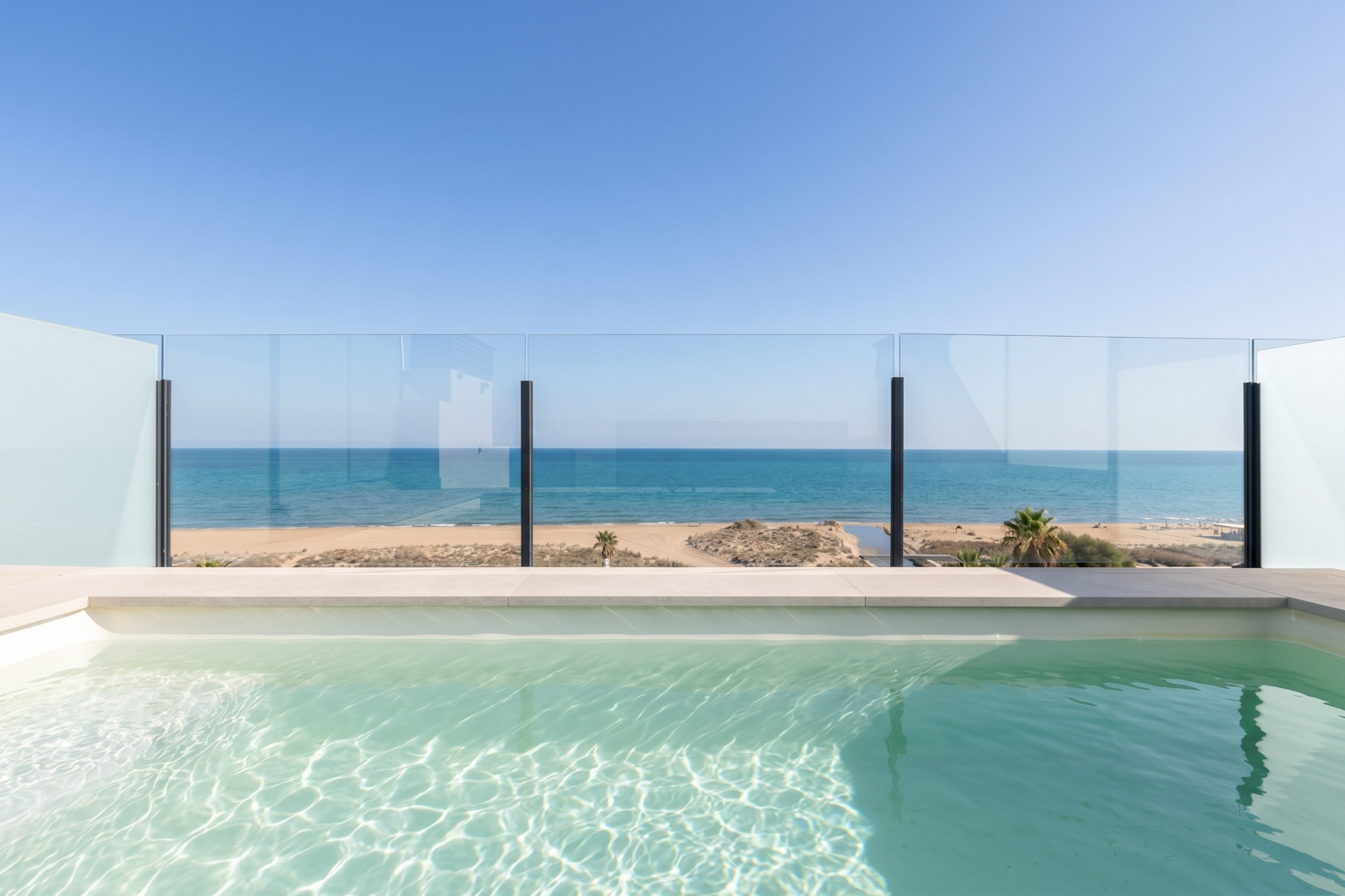 Exclusive designer penthouse steps from the Mediterranean in Dénia