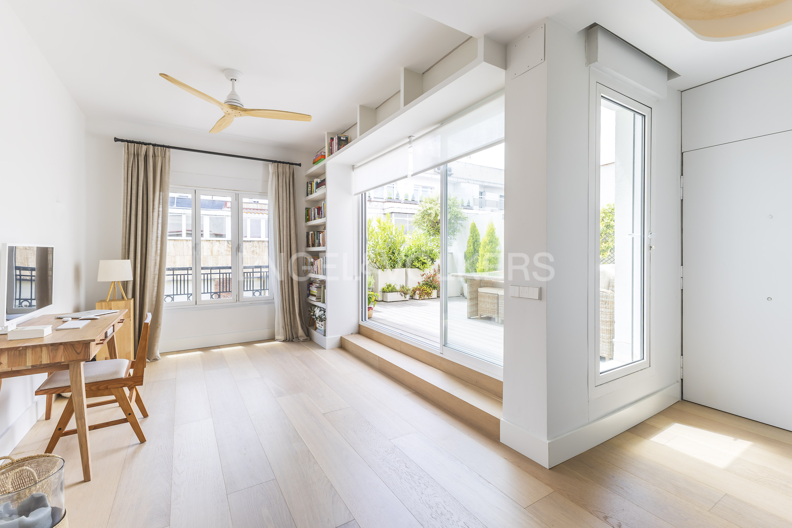 Exclusivo ático en Salamanca - Castellana con terraza privada y reforma e interiorismo de LUJO