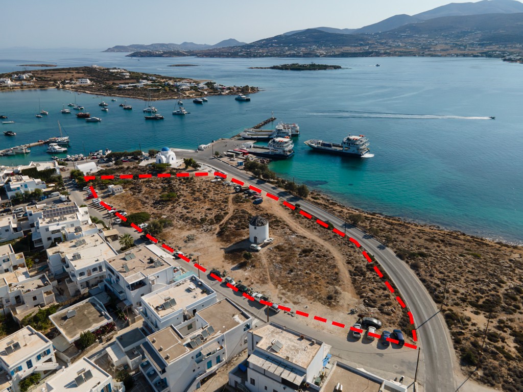 Seltenes Grundstück mit traditioneller Windmühle und Panoramablick auf Antiparos