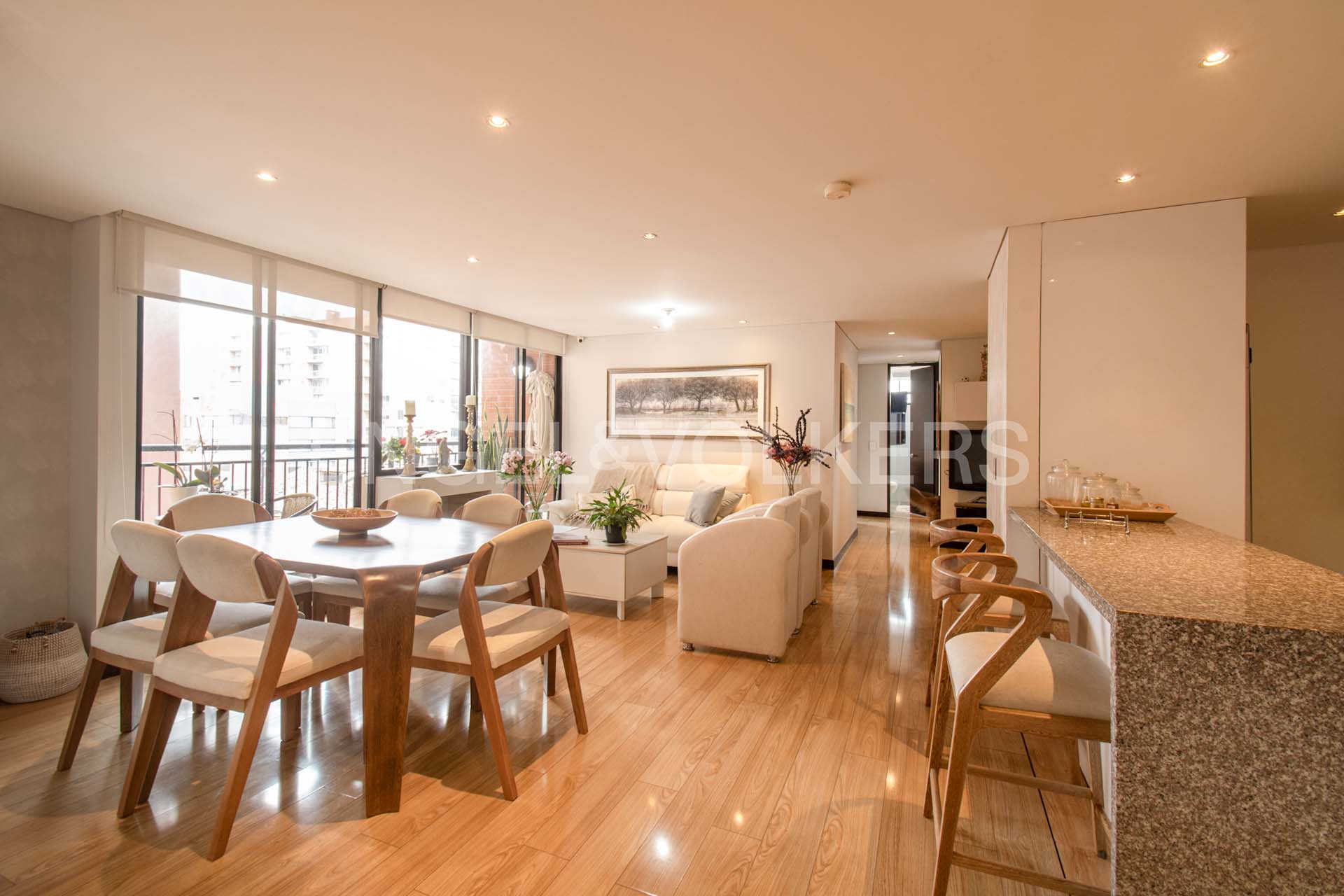 Moderno apartamento con clubhouse para venta en Cedritos