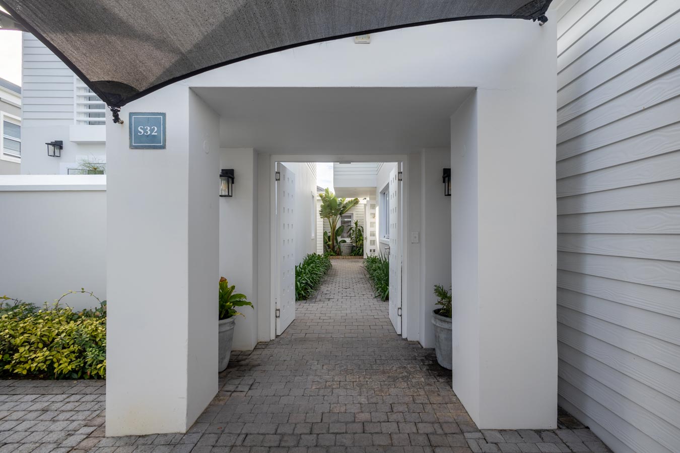 Summer Holiday Living on Thesen Islands – With Private Boat Berth