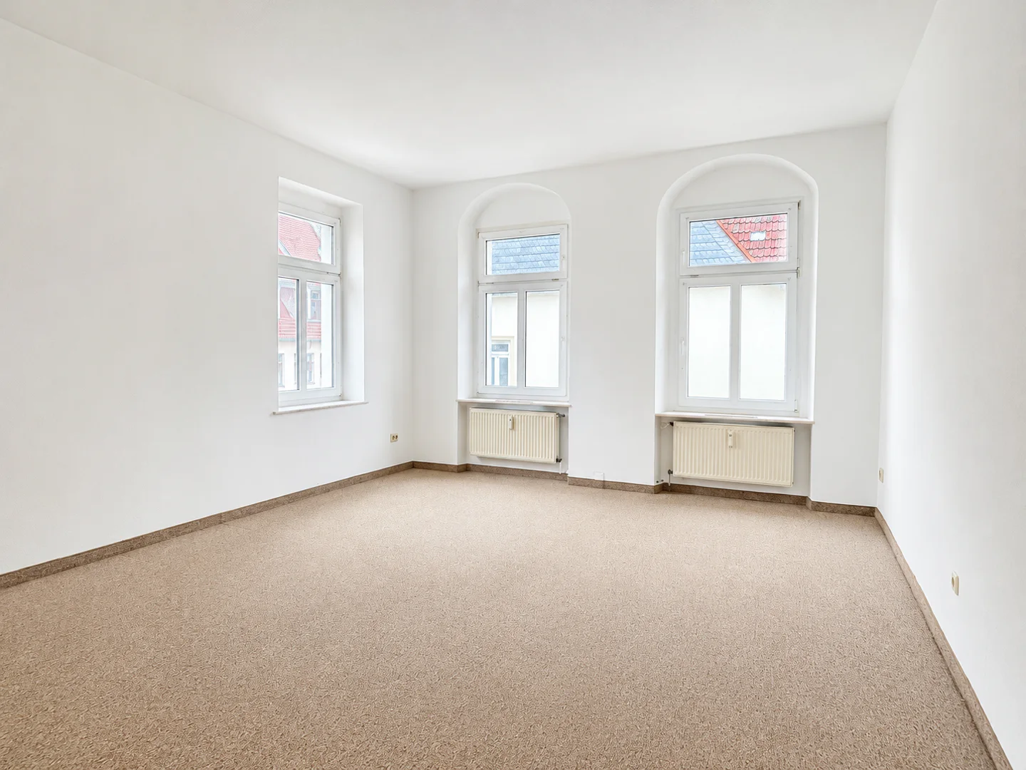 Modernisierte 3-Zimmer-Altbauwohnung in Naumburg - Photo 1