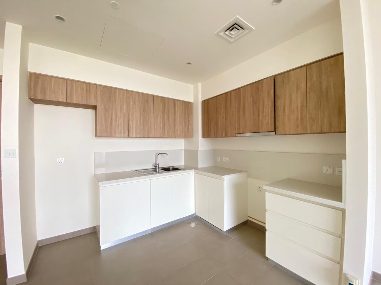 Unfurnished | Vacant | Great Views