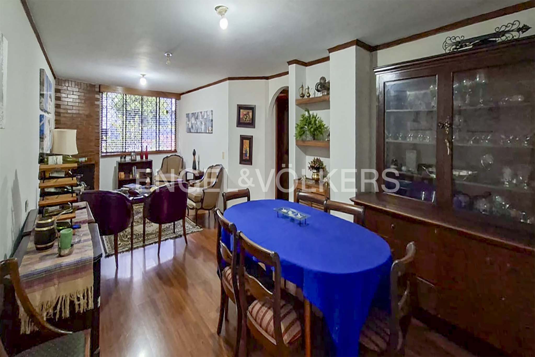 Apartamento con terraza para venta en San Patricio