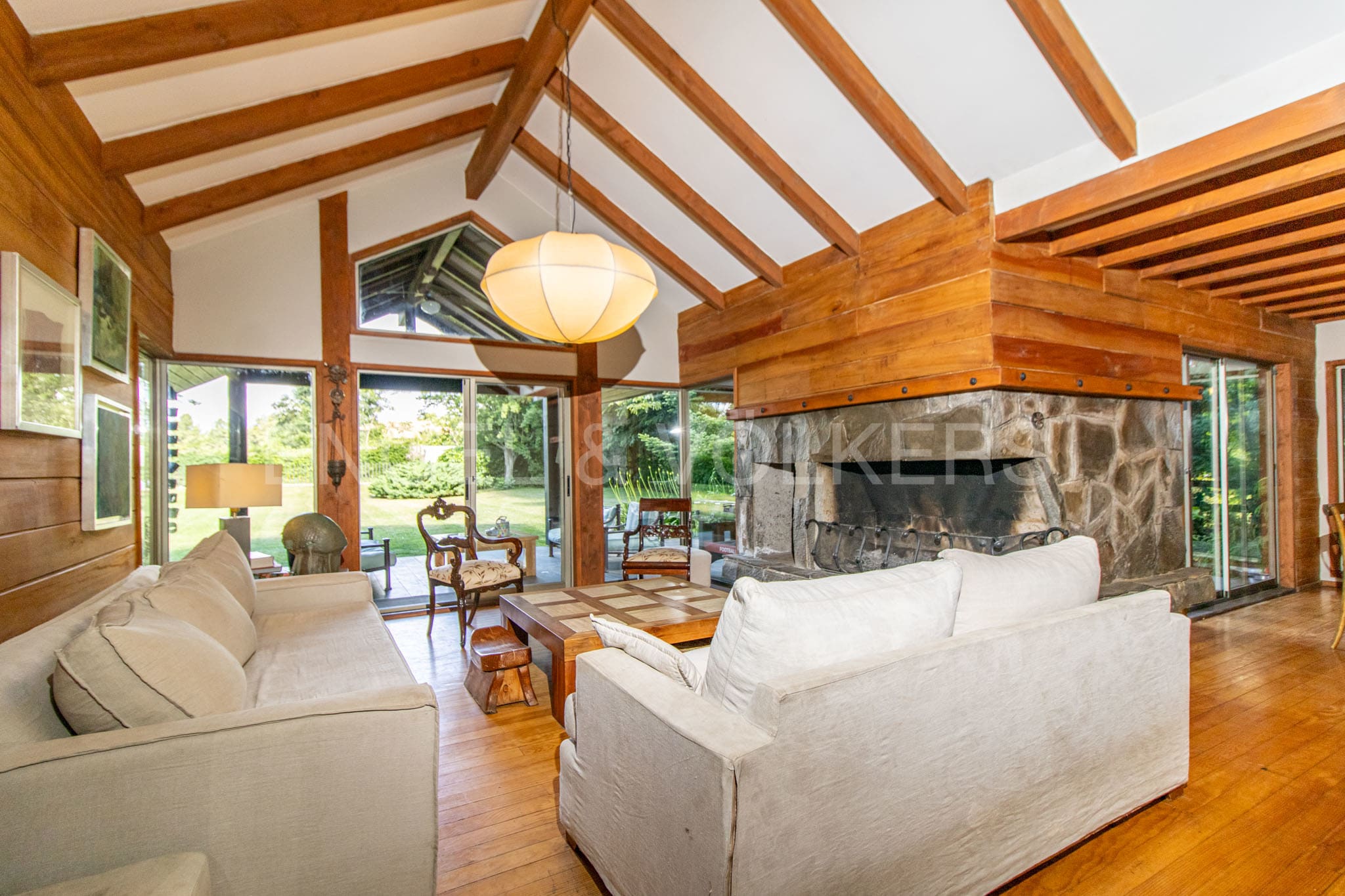 Casa en condominio entre Villarrica y Pucón.