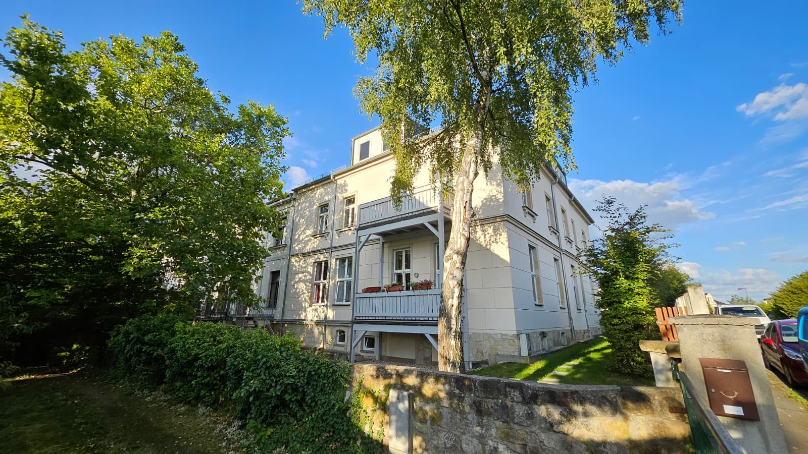 Attraktive 3-Raum-Wohnung mit Balkon und Stellplatz