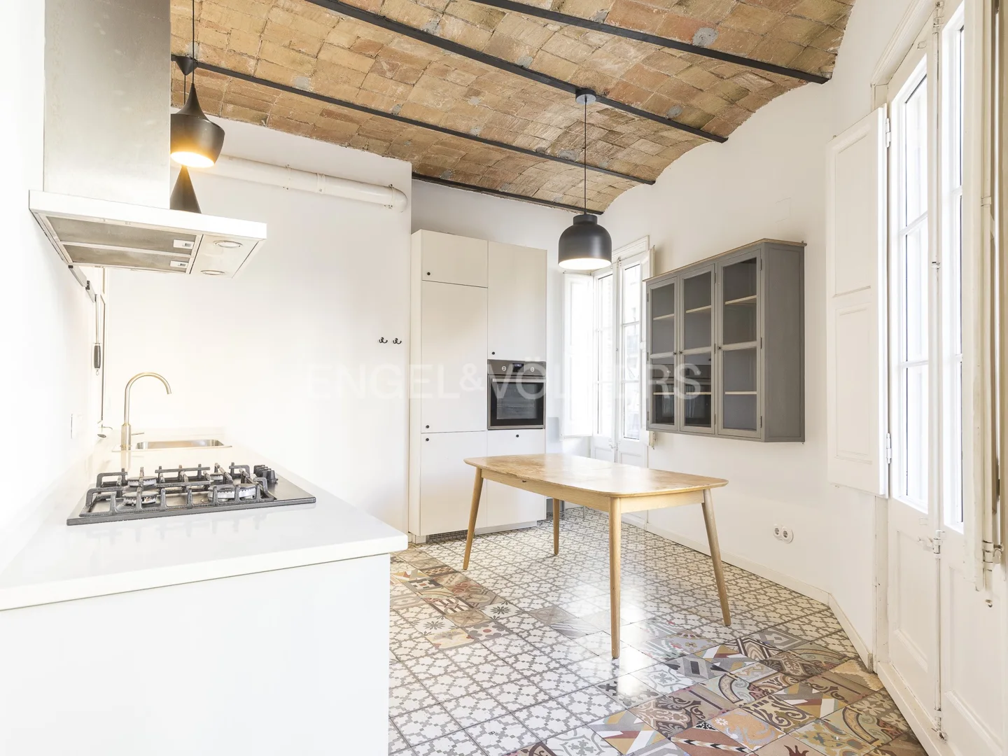 Incredible renovated apartment in Poble Sec