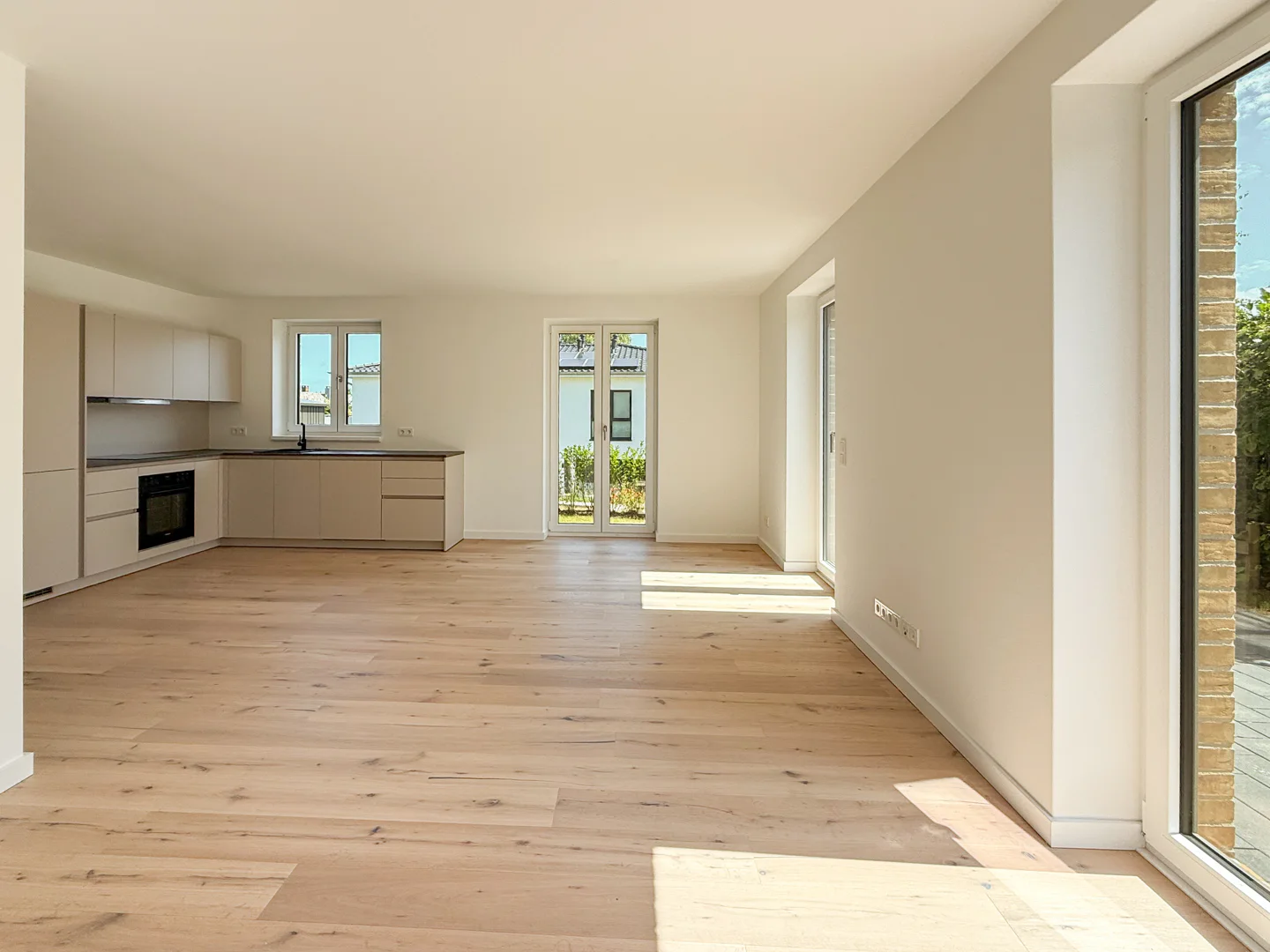 Neubau-Erstbezug: Ihr Domizil in Sackgassenlage und Schleinähe - Photo 5