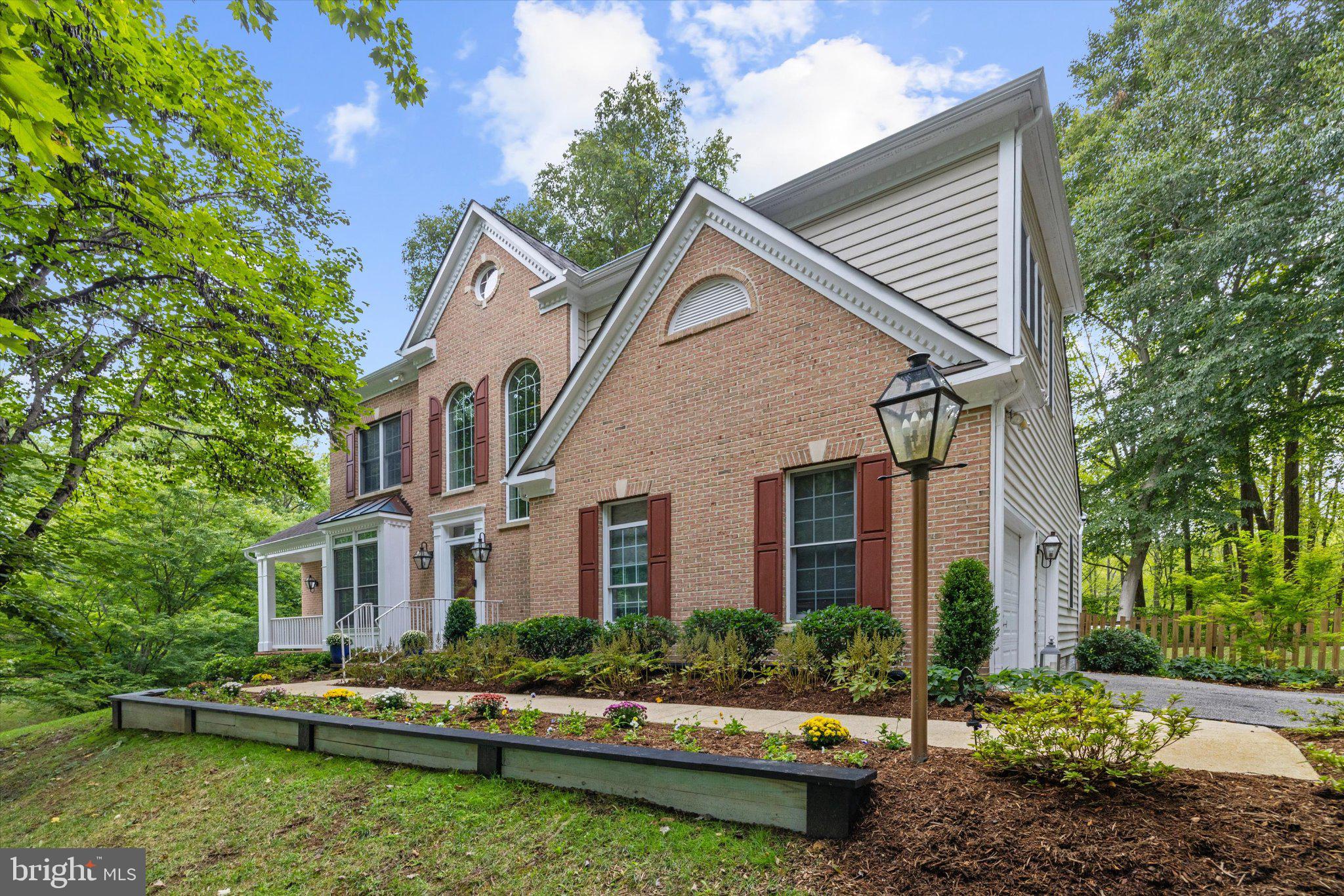 Timeless Colonial, Surrounded by Nature