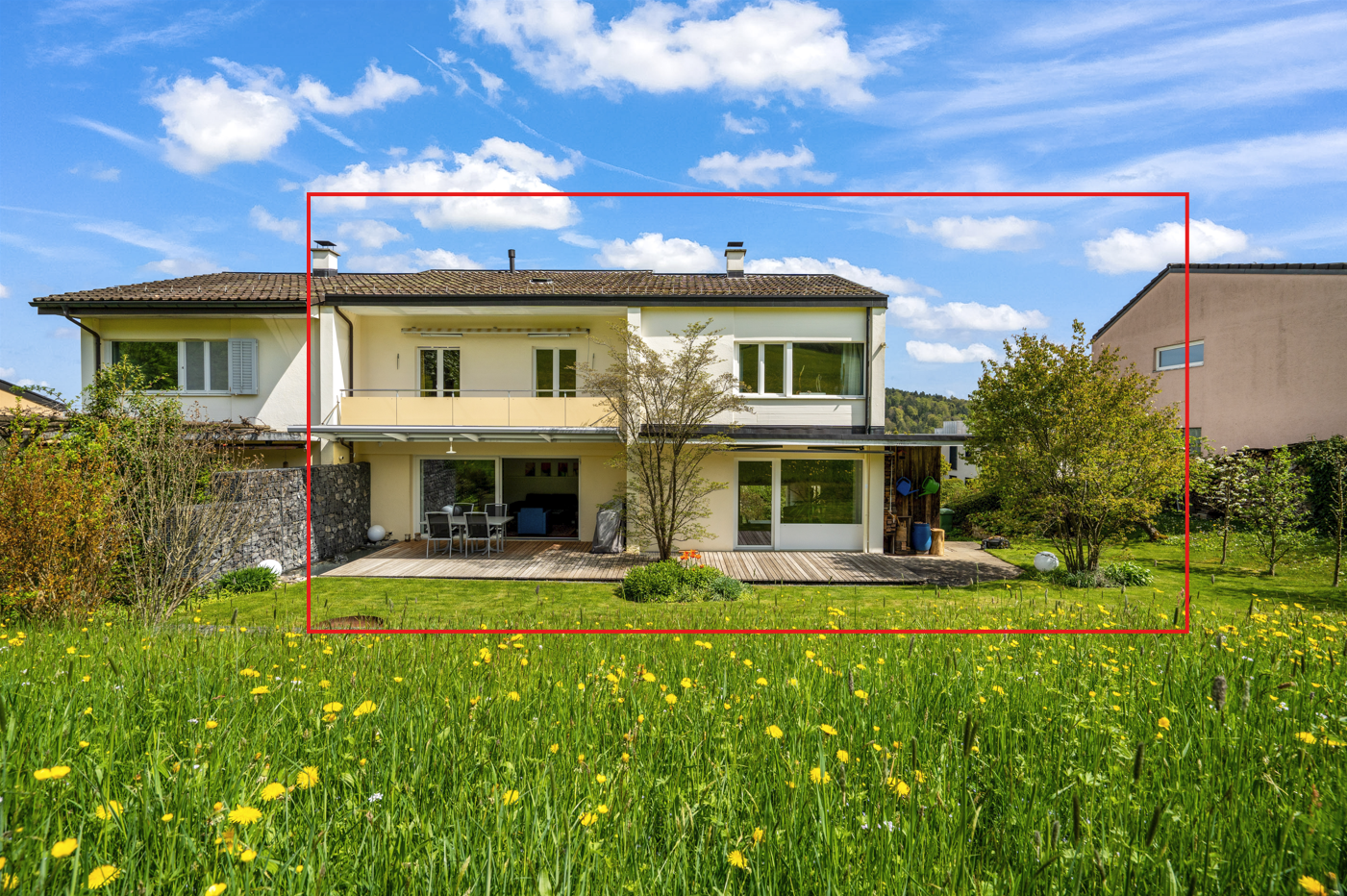 Exklusives Reiheneckhaus mit erweitertem Raumkonzept und unverbaubarer Aussicht ins Grüne